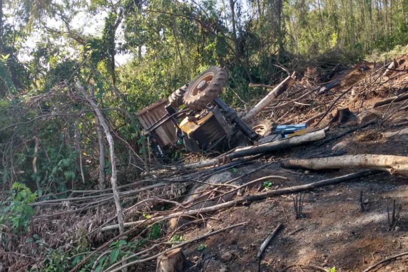 Acidente ocorreu na tarde desta quinta