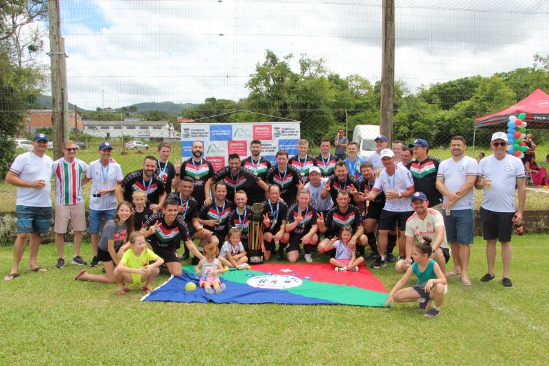 Equipe venceu a decisão por 2 a 1