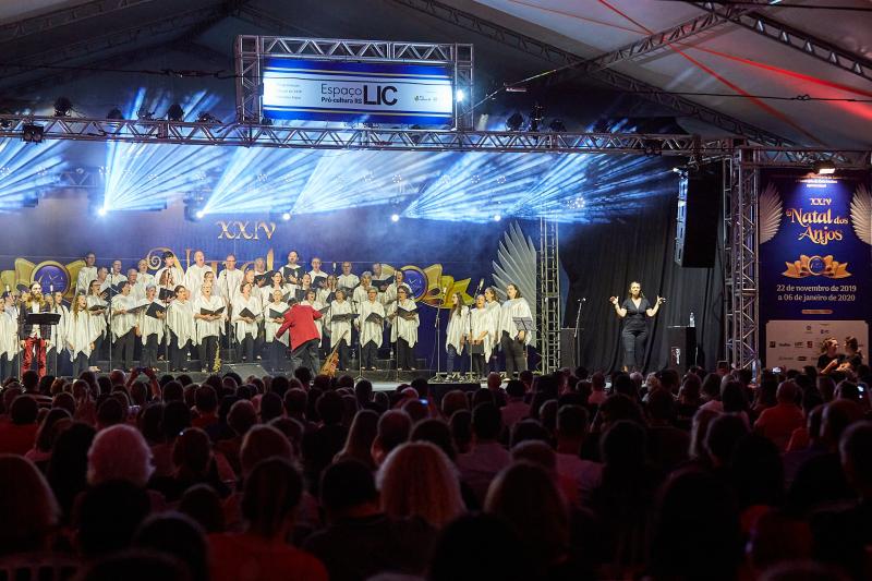 Coro dos Anjos é atração nesta sexta-feira, às 22h