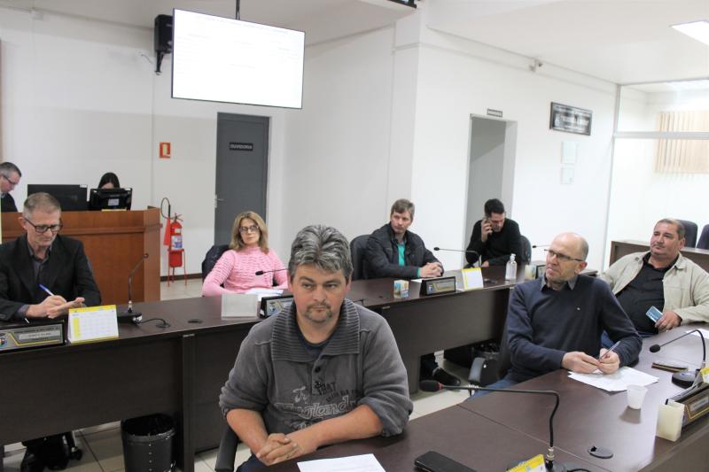 Márcio Goldschmidt (à frente) ocupa a cadeira da colega Sheila (Foto: Divulgação / Câmara)