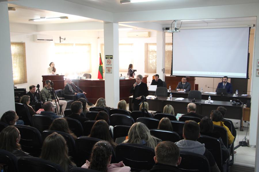 Vice-prefeito Juarez deu as boas-vindas aos participantes
