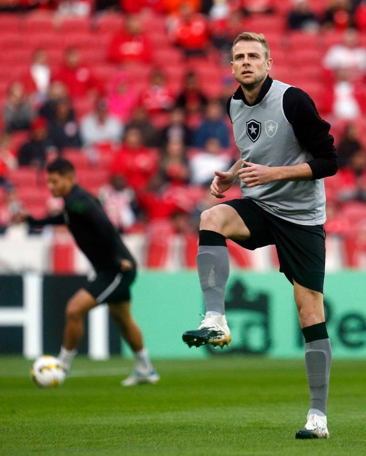 Zagueiro Klaus, hoje no Botafogo